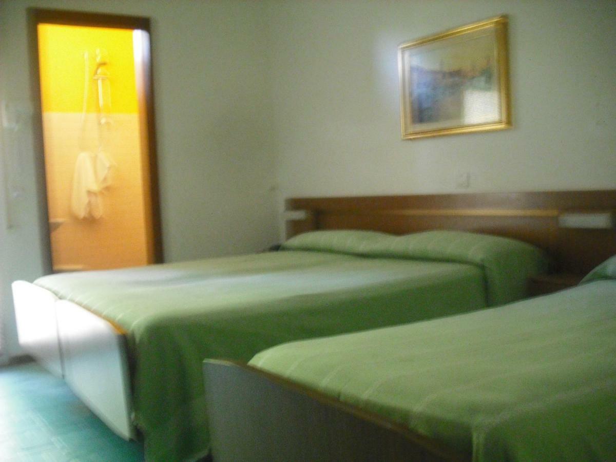 Hotel Bellevue チェゼナーティコ エクステリア 写真